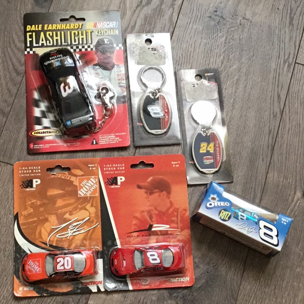 Dale Earnhardt/Jeff Gordon/ Tony Stewart lot